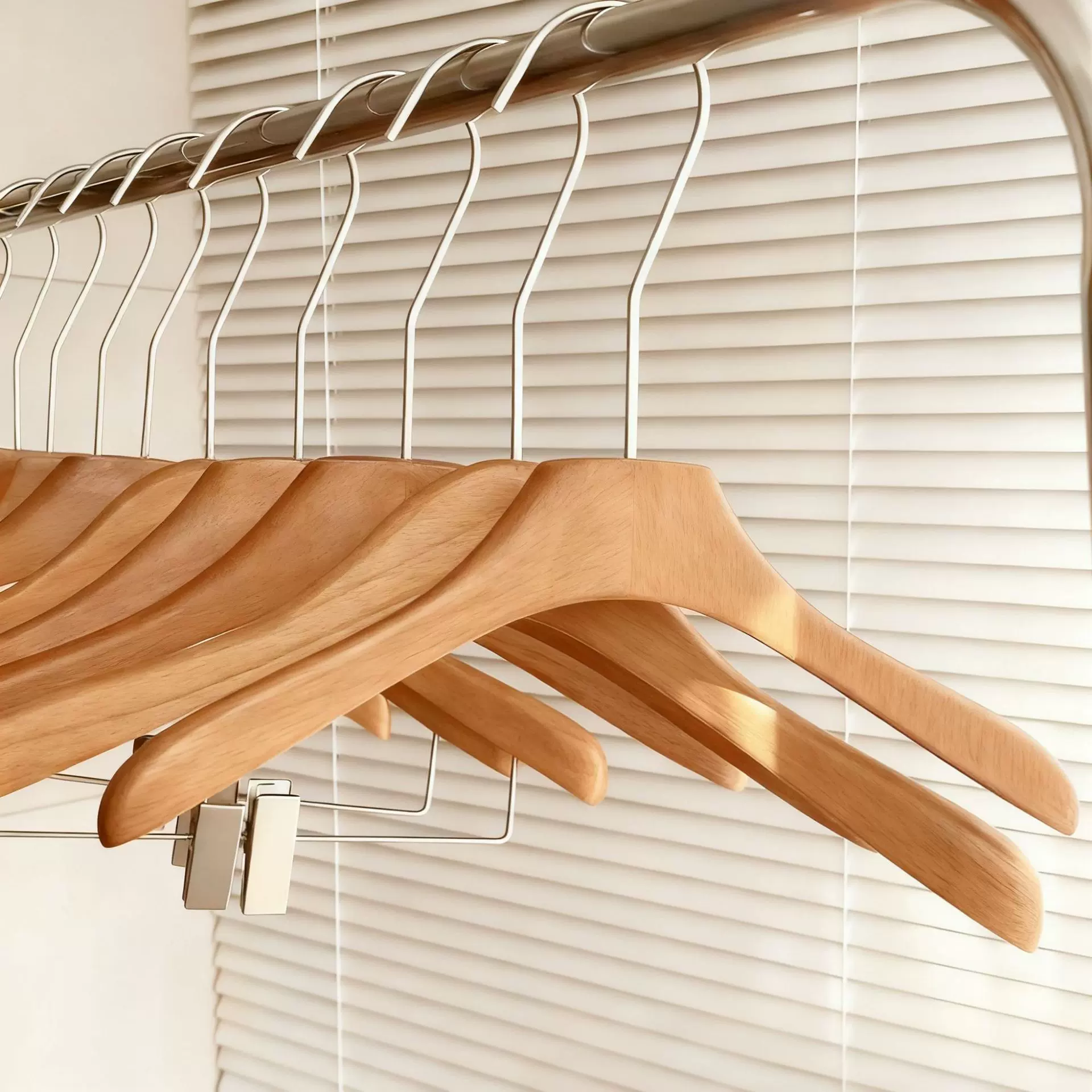 本色橡胶木女装/男装服装店衣柜无痕宽肩衣挂撑衣架