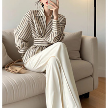 �������иЄe������Ů���p�g��ɫ�����l�y�r��ѝ�����b