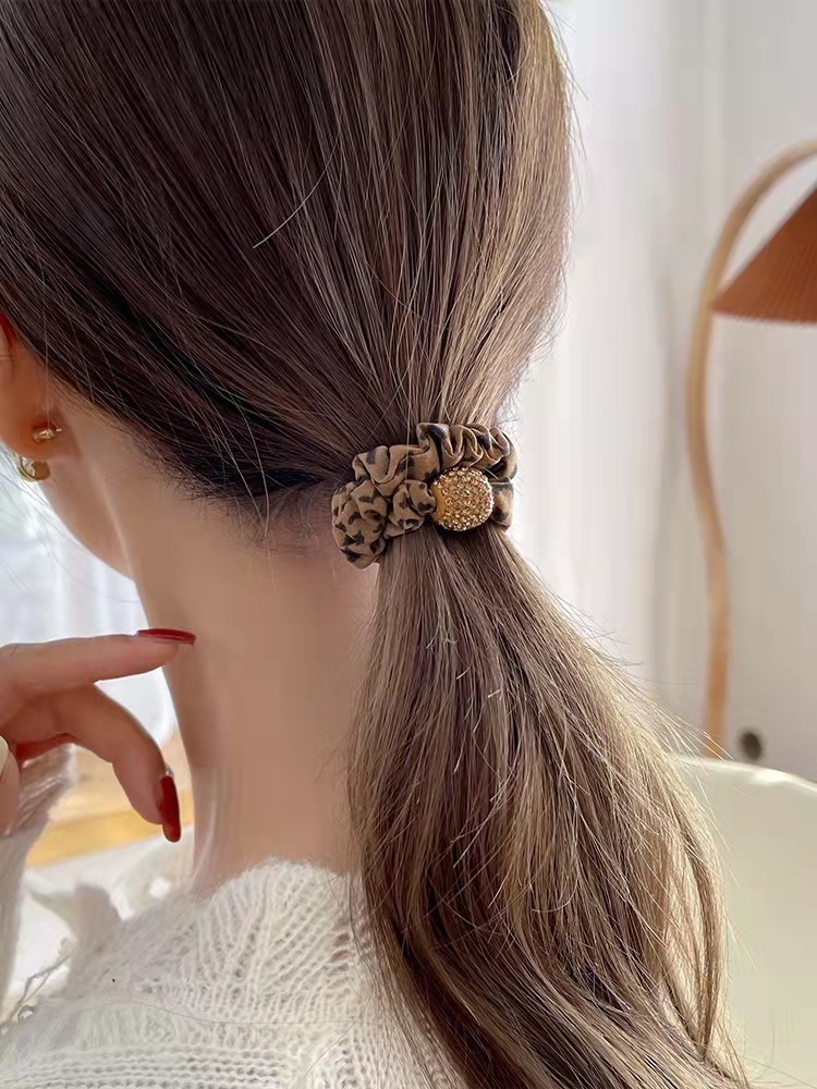 Coffee color full diamond ball sausage ring