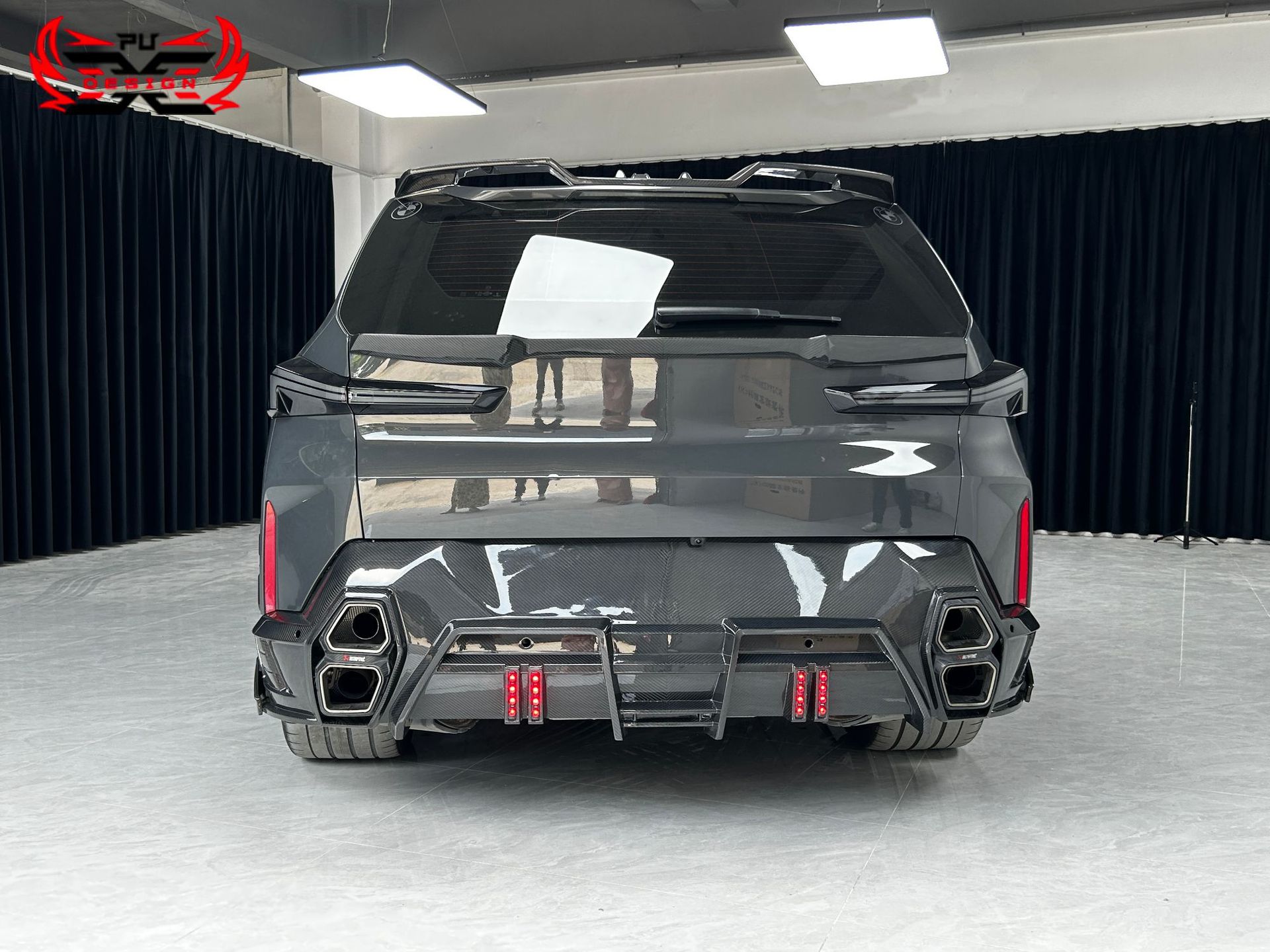 Suitable for the 2023 New Bmw Xm G09 Rear Bumper Lip Modification Ld Style Rear Lip Carbon Fiber Spoiler