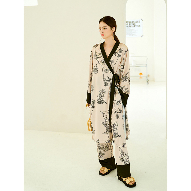 Wild Growth Color Matching High-End Ice Silk Long-Sleeved Pajamas Nightgown Women's Summer Thin 2021 New Set Home Clothes