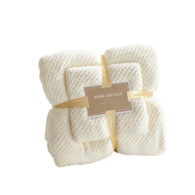 Pineapple toalla de coral toalla de baño de peluche dos piezas engrosada absorción de agua toalla de toalla de baño doméstica conjunto de baño al por mayor