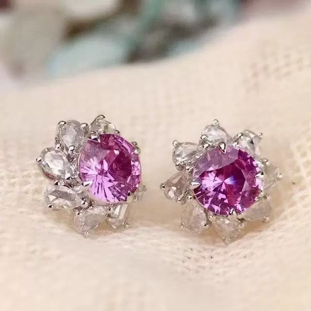 温柔浪漫款耳饰品经典款1.5ct18k金配钻石镶无烧紫蓝宝耳钉金耳环