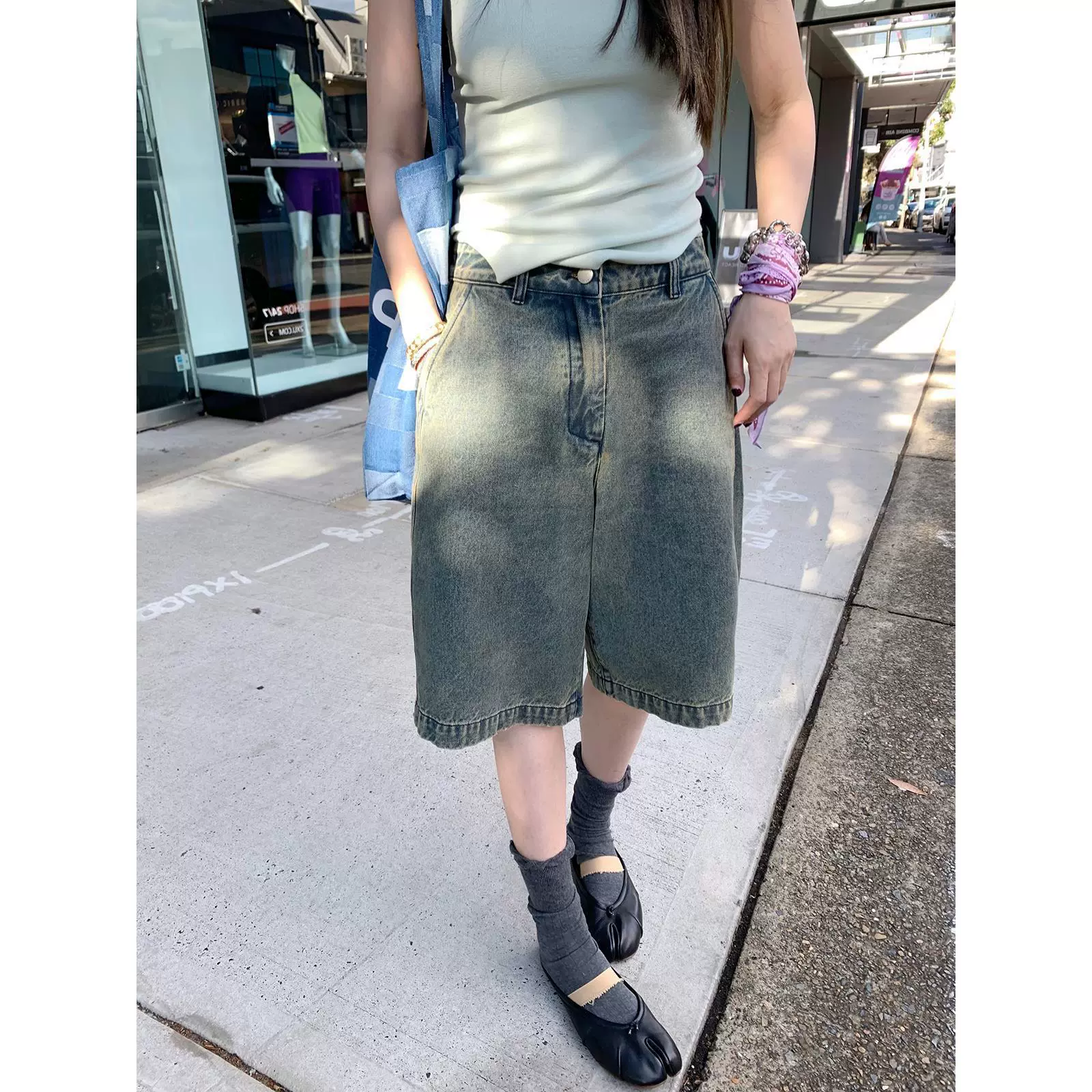 [Готовый запас] VC модные потертые джинсовые брюки в азиатском стиле, повседневные брюки для женщин, весна 2024, новый стиль