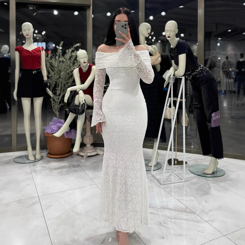 Amazon 2025 New Autumn Sexy Lace Tube Top Long-Sleeved Slim Design Fashionable Women's American Dress