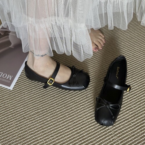 Flatform Evening Shoes with Gentle Mary Jane Style, Women's Shoes – 2024 New Arrival, Summer Collection, French-Style Silver Ballet Flats