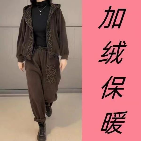 女性の冬の新しいお母さんの服の70後の婦人服の2つのセットのファッションのハーレムのズボンのスーツはやせている2つのセットのファッションを現します。|undefined