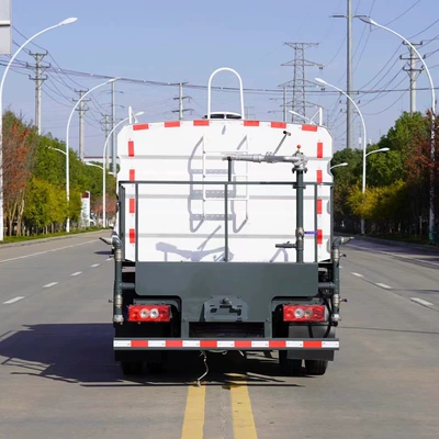 National Vi Foton 7-Ton Blue Plate Sprinkler Truck Can Be Equipped with a 30/ 40m Fog Cannon. with a Class C License, It Can Travel Freely in the City