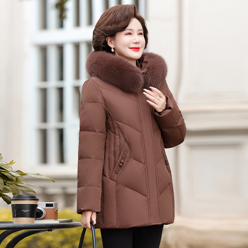 连帽羽绒服女新款冬季妈妈装小个子洋气正品白鸭绒加厚批发代发