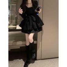 黑色连衣裙秋款女装新款法式复古修身显瘦气质方领长袖蓬蓬裙