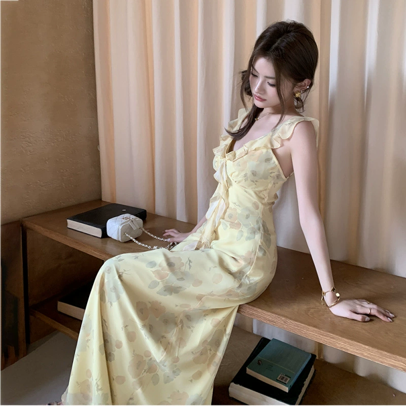 Желтое платье с цветочным принтом в стиле отпуска, маленькое платье с летящими рукавами, женское летнее платье для чайной паузы, французская талия, открытый рюкзак, юбка на бедрах, длинная юбка