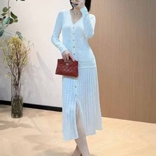 2025早秋跨境名媛风连衣裙女V领长袖针织裙钩花镂空气质长裙