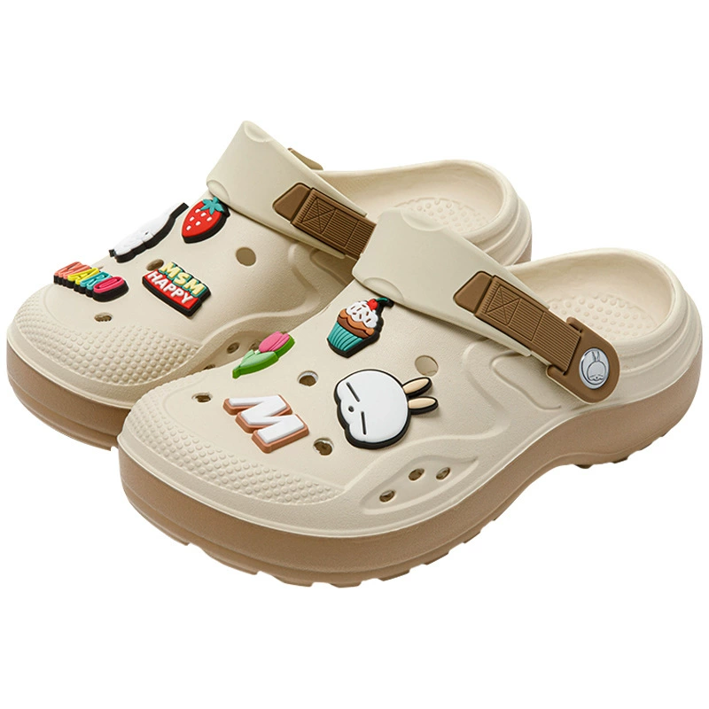 流氓兔 Two-color summer non-slip beach slippers