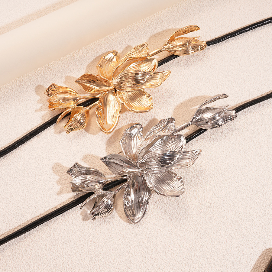 Europa y América metal de cuero tulipán flor cintura cadena de personalidad nicho exagerado temperamento de alta moda cintura joyería mujer