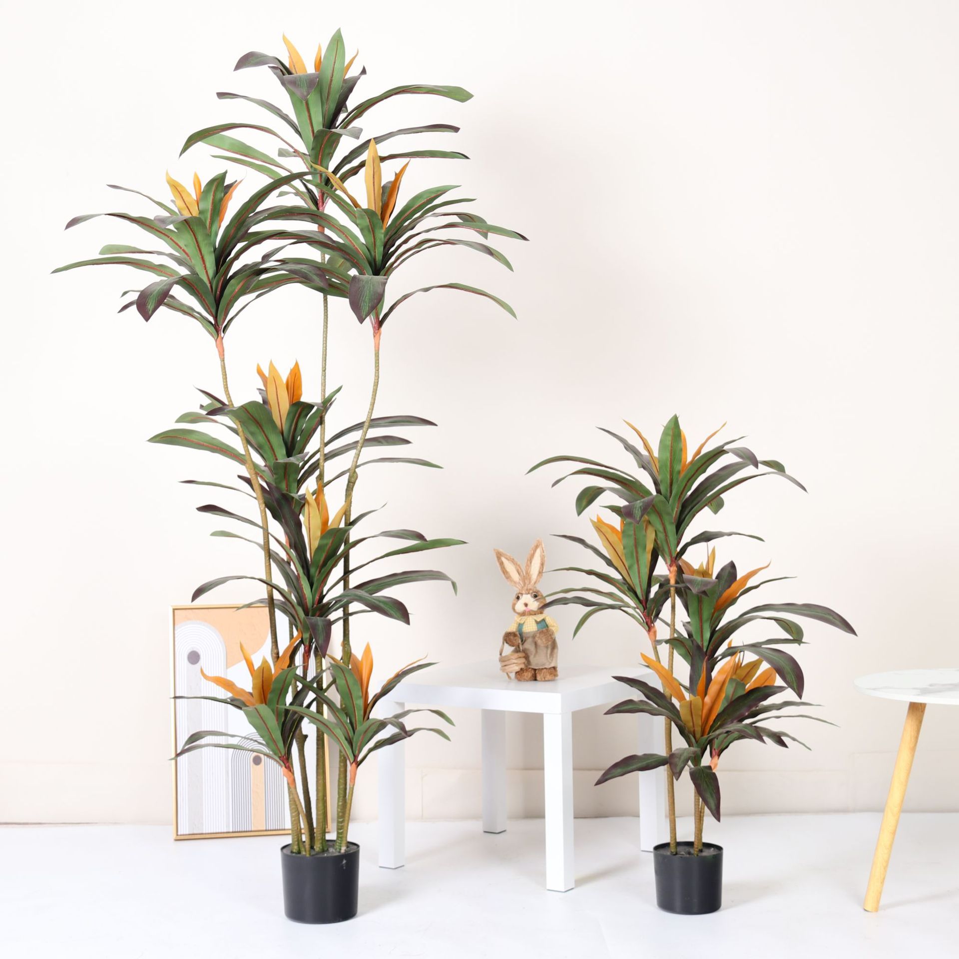 Simulación de plantas verdes Sensación avanzada Simulación de borde rojo Hierro Árbol falso Planta en maceta Sala de estar Interior Decoración Decoración Paisaje de plantas biónicas