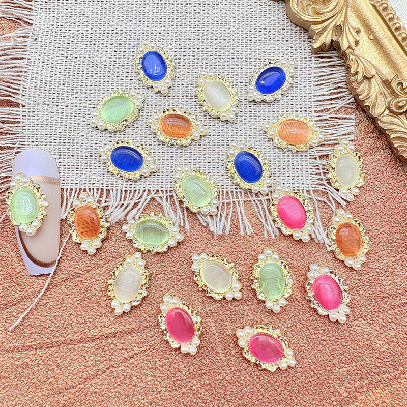 Trendy Retro Cat-Eye Alloy Nail Art Accessories Luxury Pearl Colorful Iridescent Stone Photo Frame Nail Decorations