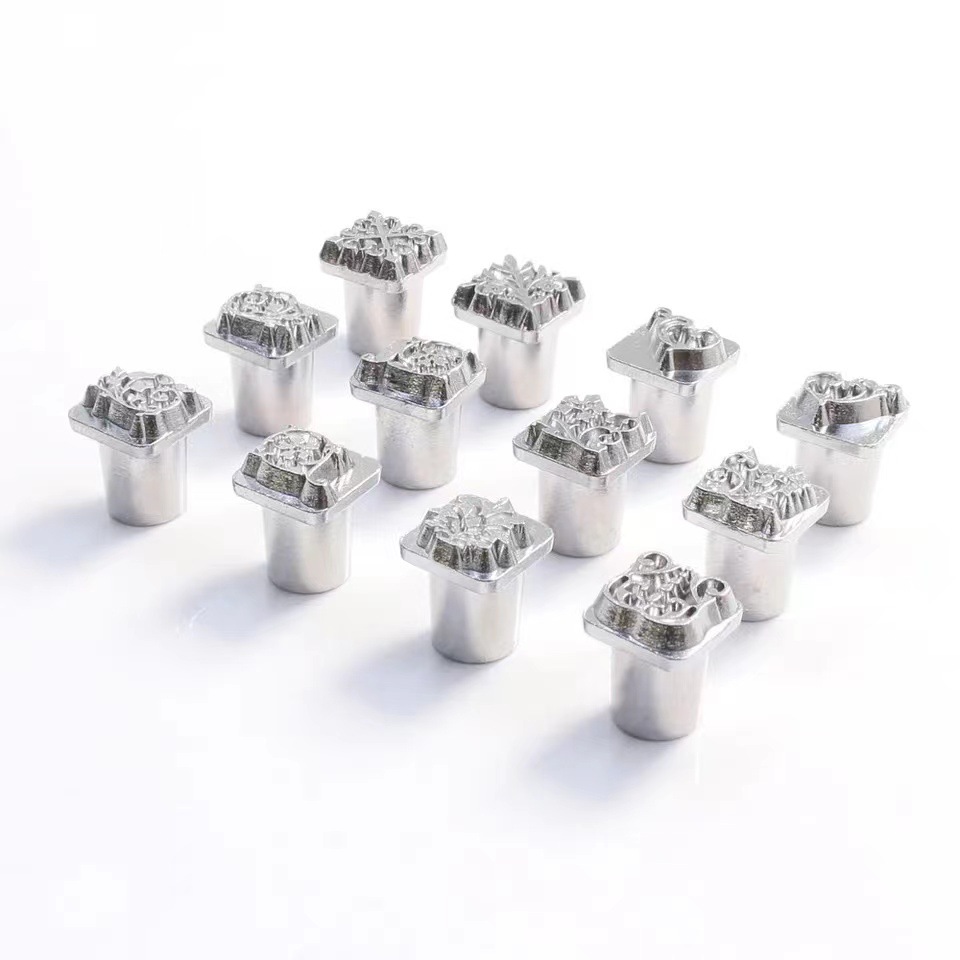 Las herramientas de cuero traje de cuero curtido vegetal tallado de cuero Tang hierba Impresión Punch 12 constelación de animales y plantas Zodiaco patrón marcas