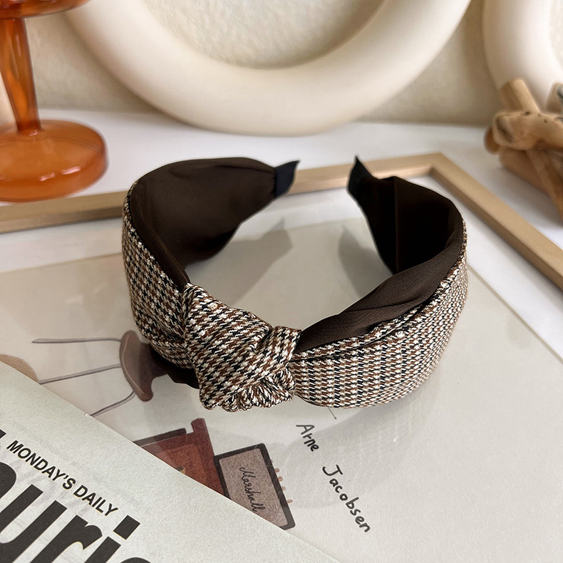 Coffee Color Houndstooth Fashion Knotted Hair Band Korean Retro Wide-brimmed Headband display picture 8