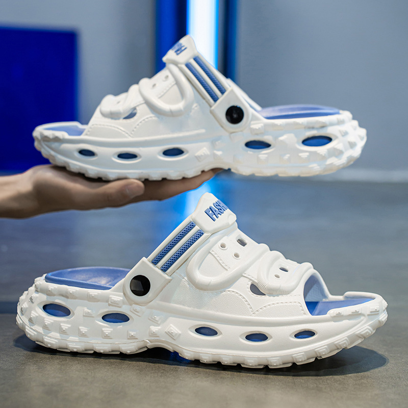 Sandalias de verano para hombres, zapatillas de playa con sentido de mierda, sandalias de alta gama de fondo grueso de doble uso para hombres que conducen al trabajo