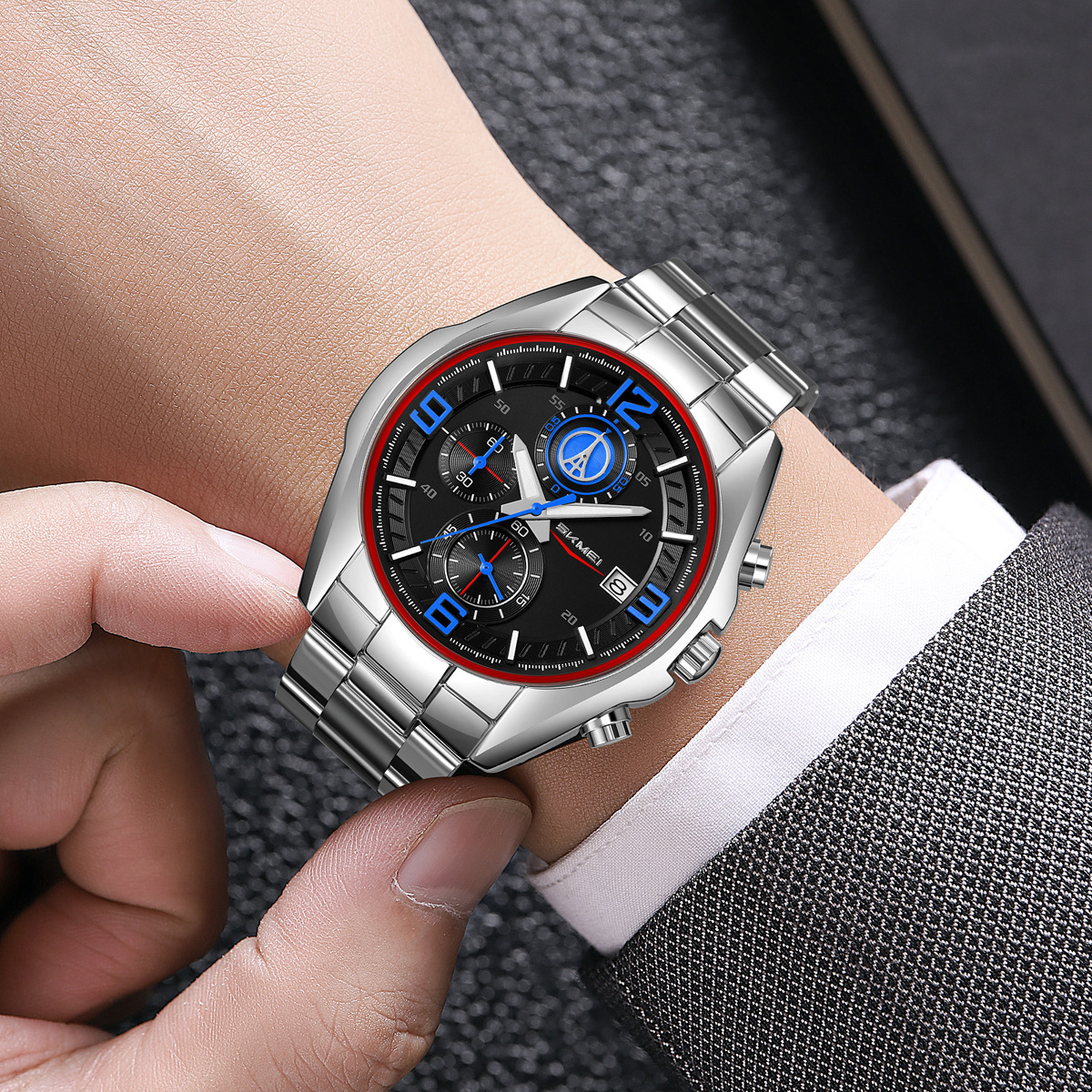 Momentos de relojes de hombre transfronterizos de acero correa de tres ojos seis agujas multifuncional relojes de cuarzo calendario de relojes de pulsera al por mayor