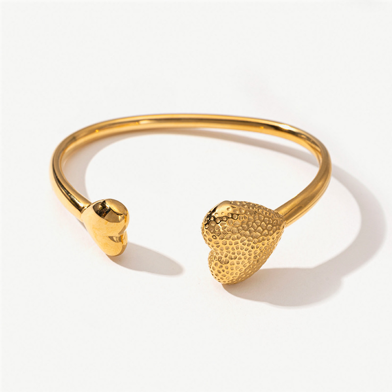 Tina martillo de acero inoxidable transfronterizo amor pulsera asimétrica ligera de lujo temperamento alto 18k oro titanio pulsera de acero mujer image 6