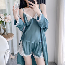 跨境女薄款性感冰丝睡衣三件套装春夏吊带短裤浴袍和服带胸垫外贸