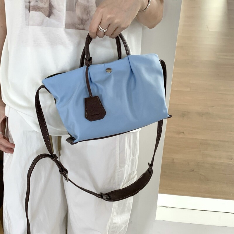 Japanese Anello Lightweight Nylon Waterproof Dumpling Bag with Contrasting Colors, Casual Crossbody Bag, Commuter Outdoor Sports Handbag Japanese Anello Lightweight Nylon Waterproof Dumpling Bag with Contrasting Colors, Casual Crossbody Bag, Commuter Outdoor Sports Handbag