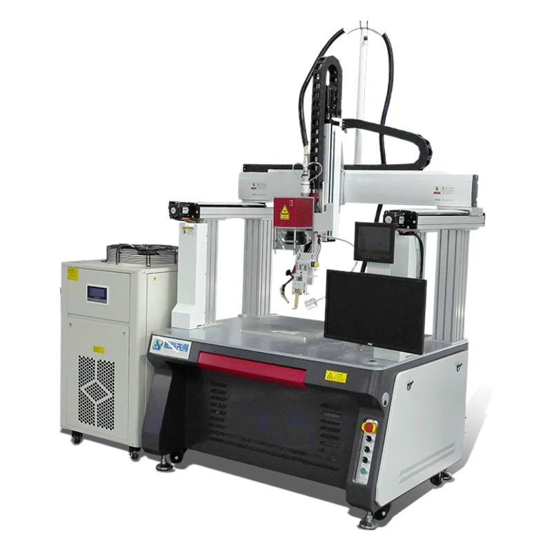 Лазерный сварочный аппарат мощностью 3000 Вт для литиевых батарей на основе новых энергоносителей, портальный тип, для сварки больших одиночных элементов алюминиевых батарейных блоков квадратной формы.