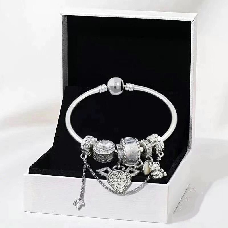 Pan's Angel Wings Wheat Pacifier Bear Bracelet Bracelet Set as a Chinese Valentine's Day Gift for Your Girlfriend