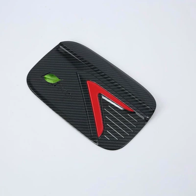 Şüşə kənarı xromları/moldingləri – Mirror Rain Shield - electroplating-fuel-tank-cap-red-mark1m