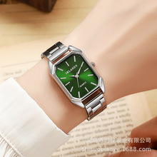 ���Q����r�з�����Ůʿ�ֱ�Ů��䓎�ʯӢ��Ů�����S�ҬF؛