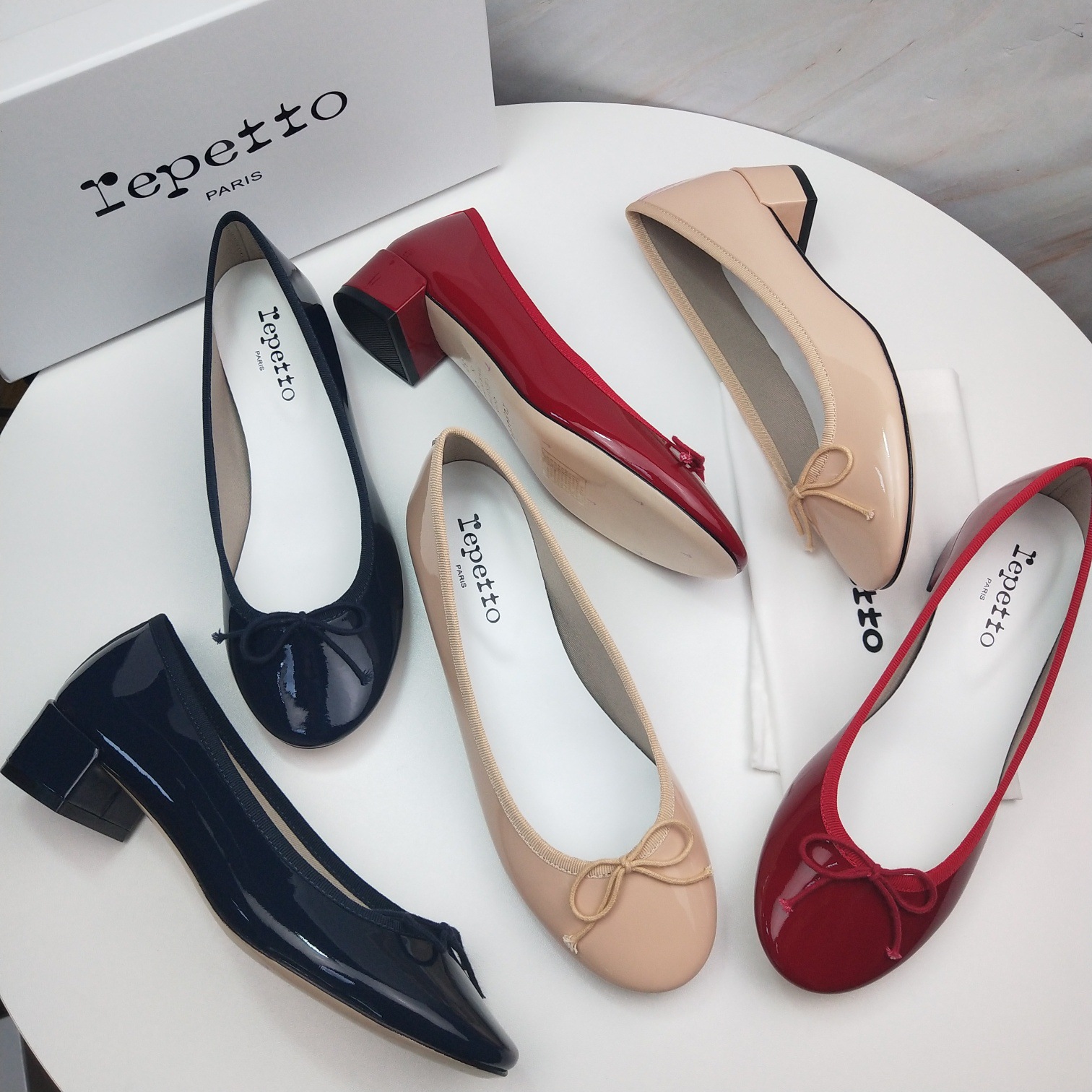 Round Toe French Fashionable All-Match Ballet Shoes Low Heel Bow Shallow Mouth Shoes Low-Top Flat Patent Leather Red Shoes