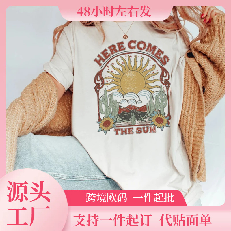 Here Comes the Sun Retro Graphic Print T-Shirt Women's 70S Hippie Bohemian Style Here Comes the Sun Retro Graphic Print T-Shirt Women's 70S Hippie Bohemian Style