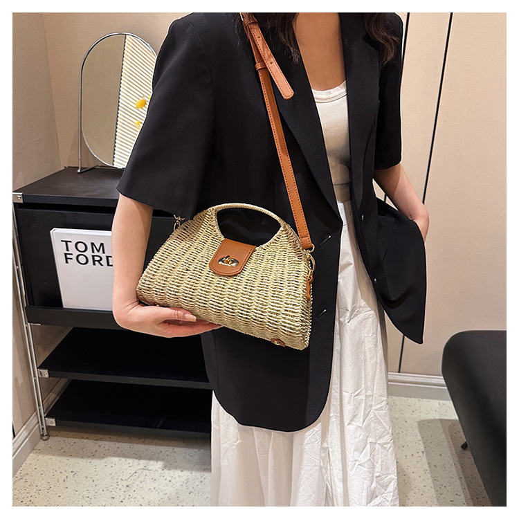 Solid Color Pattern Summer Season Women'S Small Straw Solid Color Vacation Lock Clasp Straw Bag