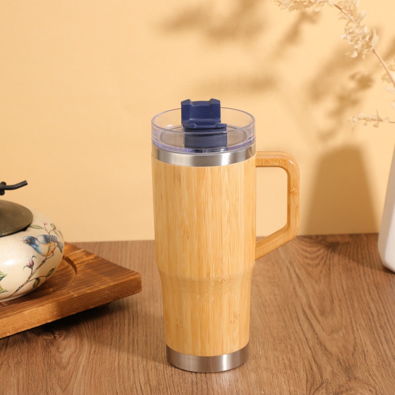 Taza de aislamiento de concha de bambú inteligente de comercio exterior 304 Taza de agua de madera de bambú Taza de bambú Concha 30 Taza de automóvil Taza de café de bambú al por mayor