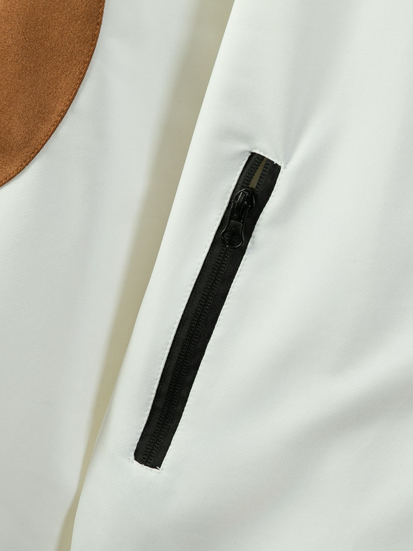 Men's Casual Stand-up Collar Zipper Jacket With Pleated Detail_voghion.com