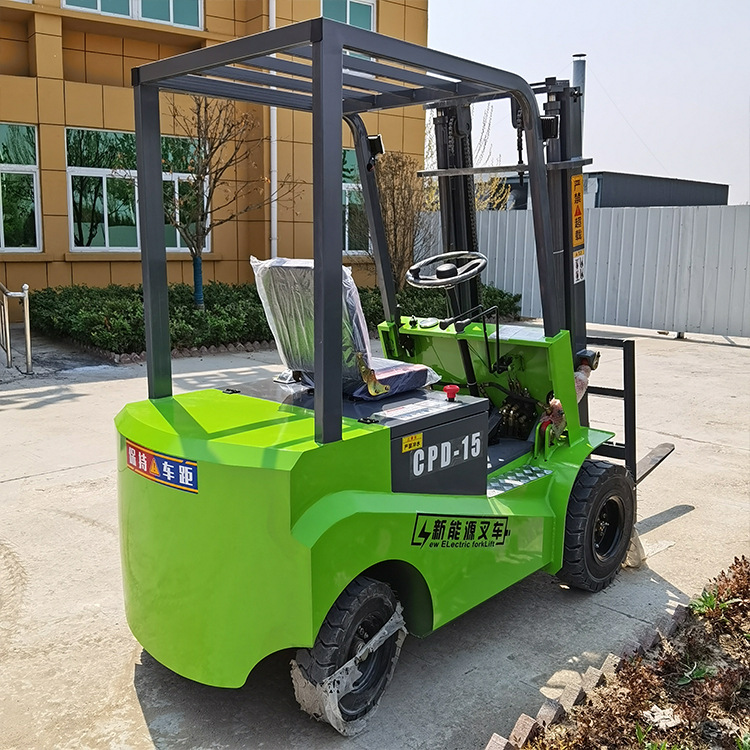 小型四支点电动平衡重叉车设备电动升高装卸车仓库运输车机器批发
