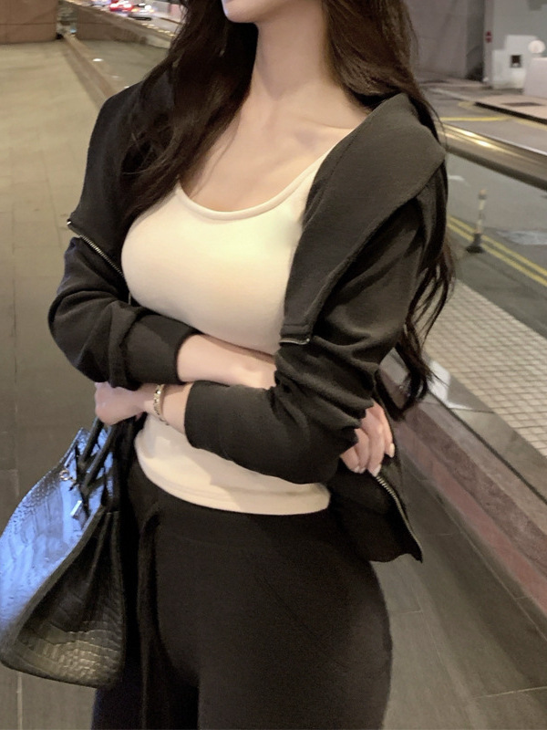 槿一【慕斯羊绒】极简老钱气质韩女U领T恤七分袖针织秋打底上衣潮|undefined