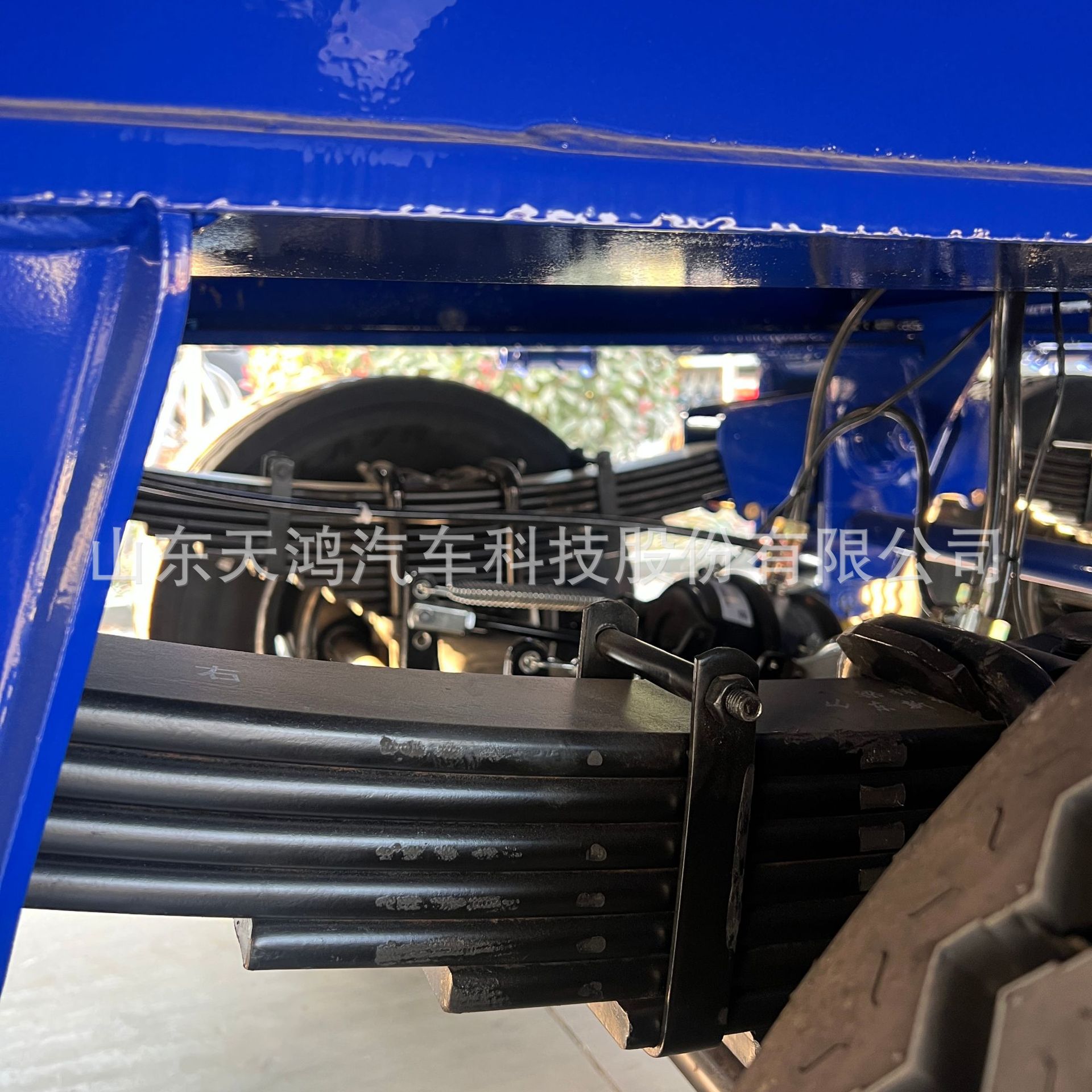 Factory Production Direct Sales Export for Sale Lowbed Semi-Trailer Trailer Hydraulic Winch Heavy-Duty Large Piece Transport Trailer