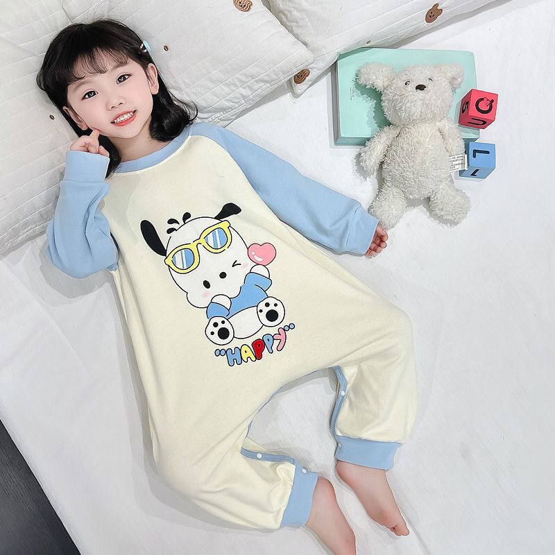 女の子の赤ちゃんの長袖のワンピースのパジャマ|undefined