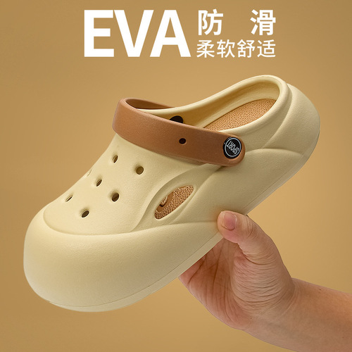 2024 New Fashion Hole Shoes for Women with Squeezing Sensation Thick Sole Outdoor Wear EVA Cool Slippers for Men Wholesale Cross-border Exclusive Supply
