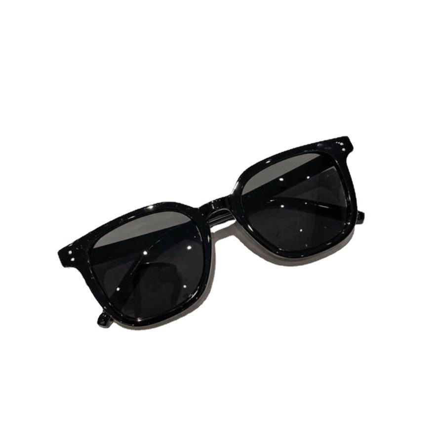 Fashion Style Black Color Fashion Solid Color Ac UV400 Protection Square Full Frame Women's Sunglasses