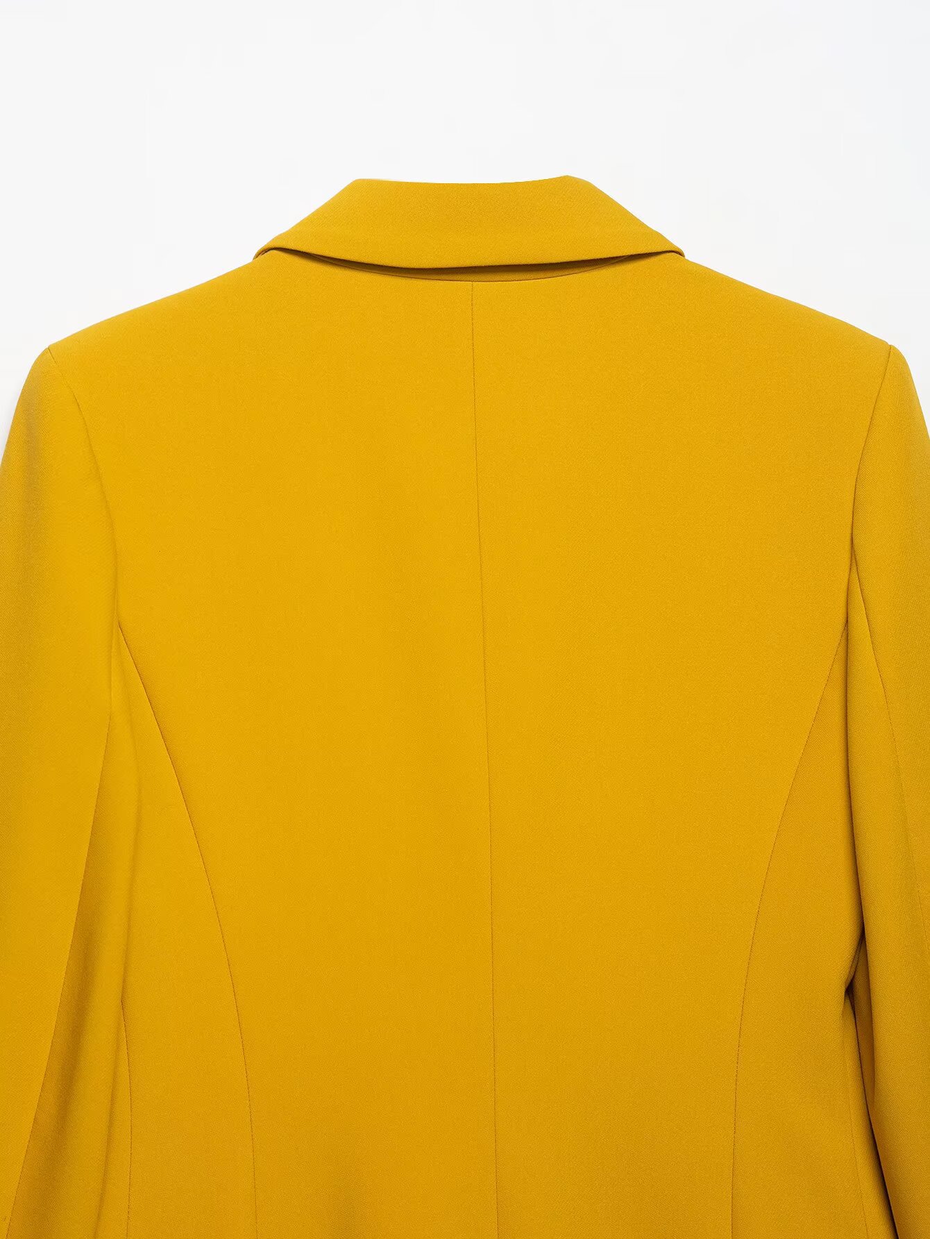 Dames broekpak met blazer met schoudervullingen en hoge taille_voghion.com