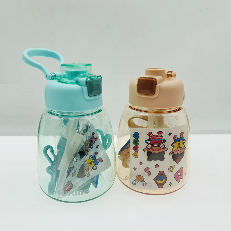 Jinshi estilo coreano lindo de los niños taza de paja 850ml gran capacidad hervidor portátil taza de plástico para la escuela taza de agua