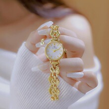A 28165 Golden Butterfly Bow Watch ���Ž�ɫ������ �羳