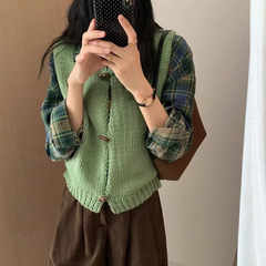 木扣针织马甲女秋冬v领无袖背心韩系叠穿神器通勤外搭打底衫批发
