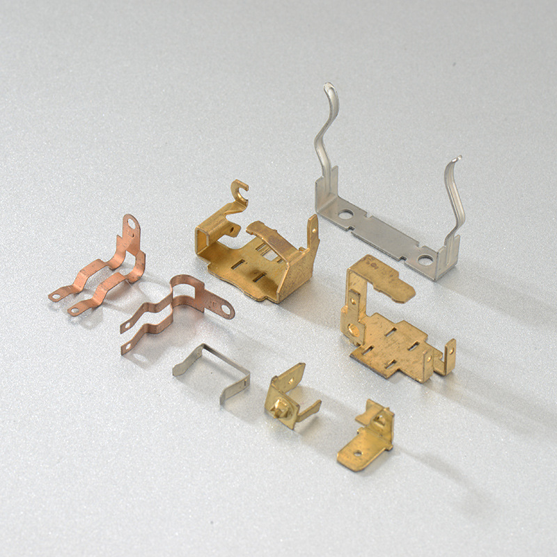 冲床加工精密五金冲压件碳刷架组件刷盒底板定制高精度冲压代工