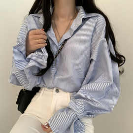 欧美跨境新款设计感宽松百搭小众灯笼袖条纹衬衫上衣女俄罗斯