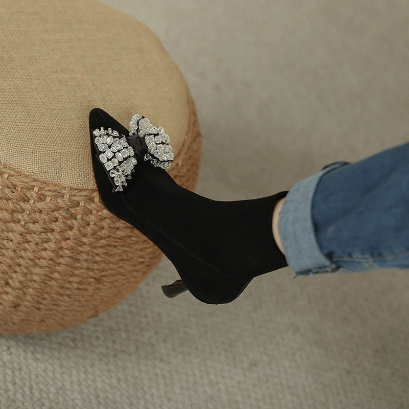 Женские ботильоны на шпильке с острым носком, стразами и бантом, эластичные, на высоком каблуке, новая модель осень-зима 2025