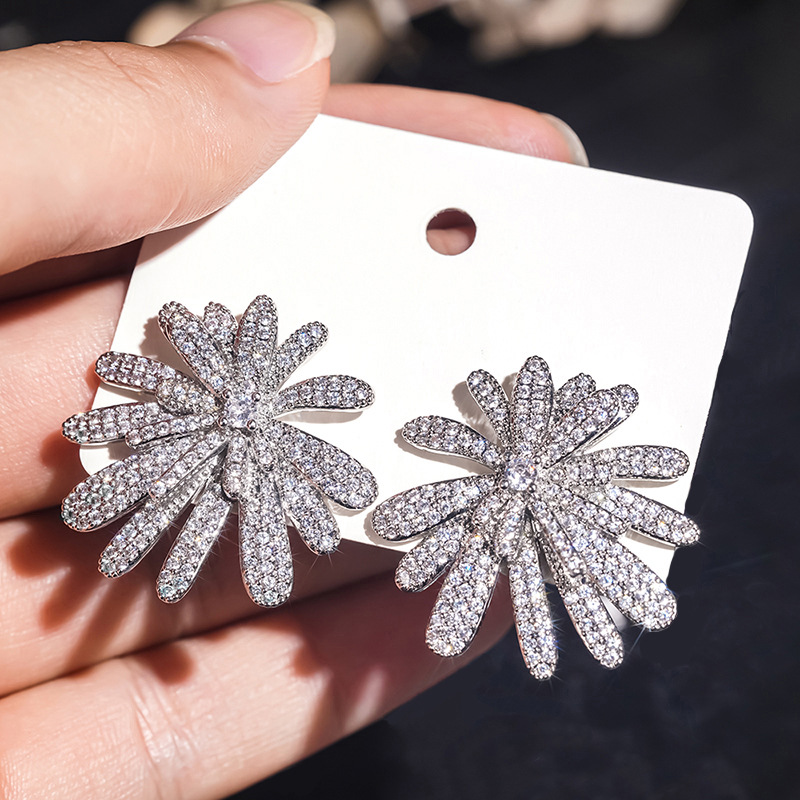 High-end Zircon Stud Earrings For Evening Party Sparkle_voghion.com